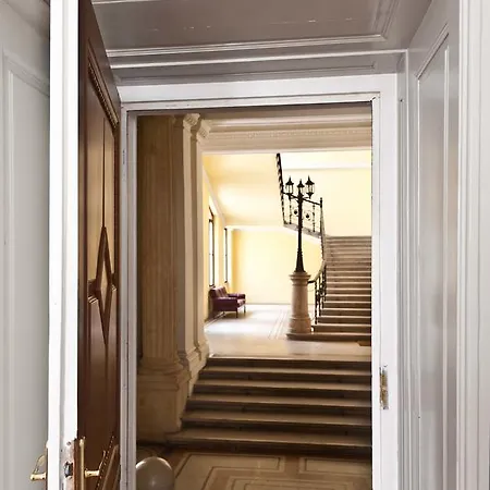 Art And Architecture *